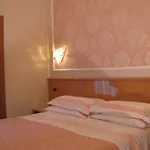 Lanterna Hotel 3*