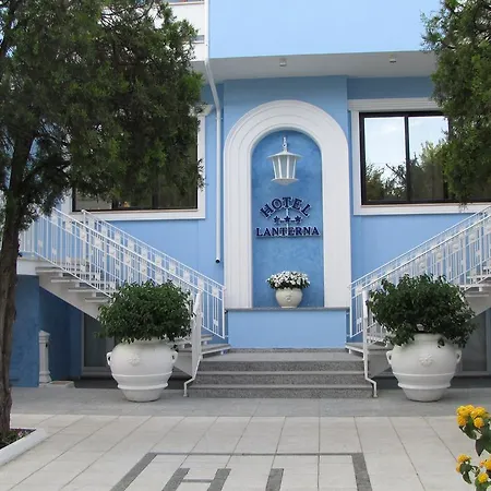 מלון Lanterna 3*