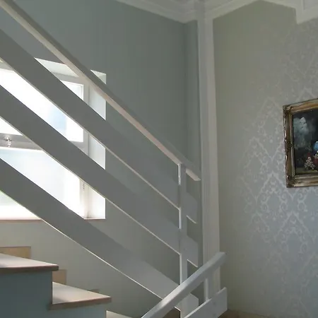 Lanterna מלון 3*