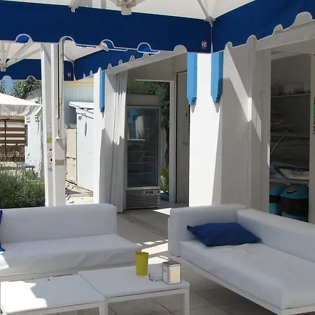 מלון Lanterna 3*